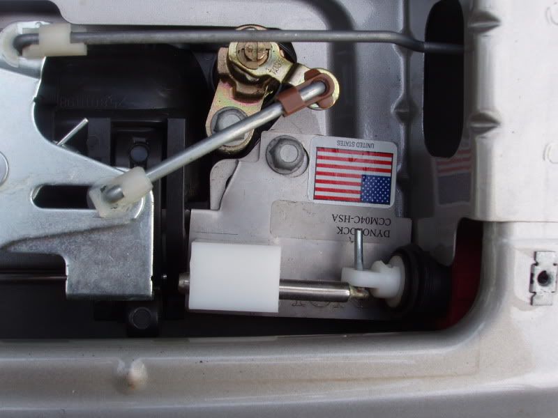 How To Install A Electric Tailgate Lock Chevrolet Colorado & GMC